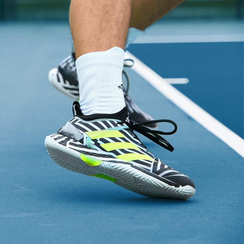 hierba ladrar Memoria The Adidas Ubersonic 4 Tennis Shoe: What To Expect