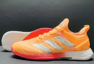 Adidas Ubersonic 4