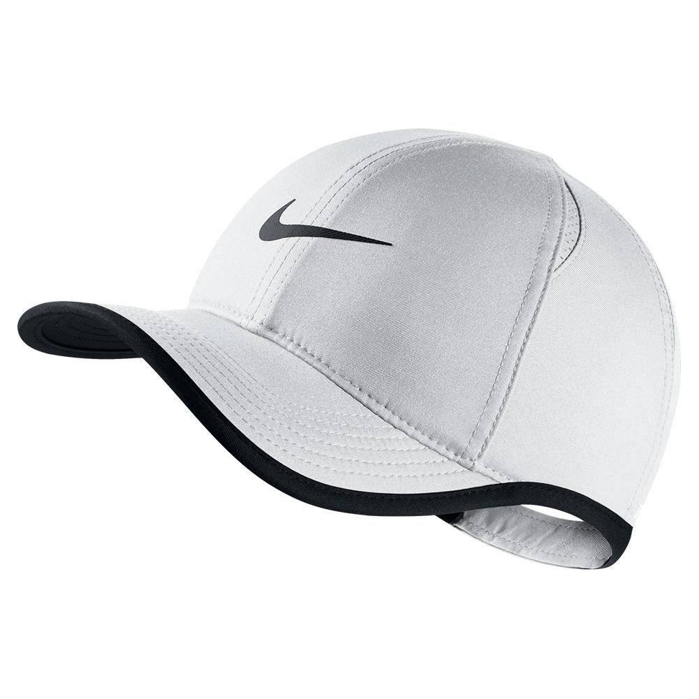 Nike Young Athletes’ Featherlight Tennis Cap