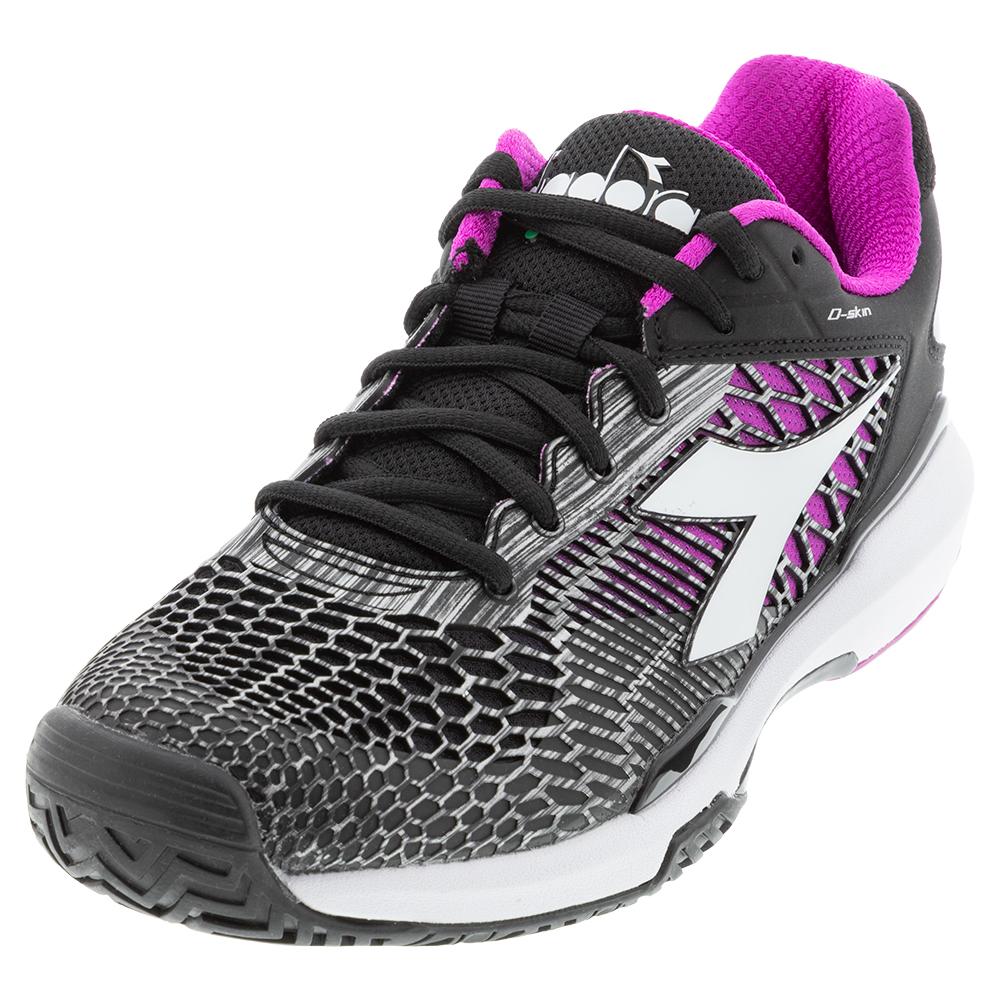 diadora black tennis shoes women