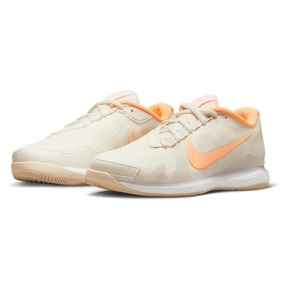 NikeCourt Women`s Air Zoom Vapor Pro Tennis Shoes Sail and Peach Cream