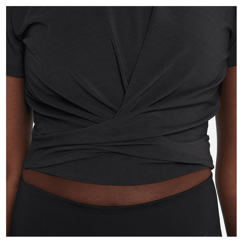 Nike Women`s Dri-FIT One Luxe Twist Standard Fit Short-Sleeve Top