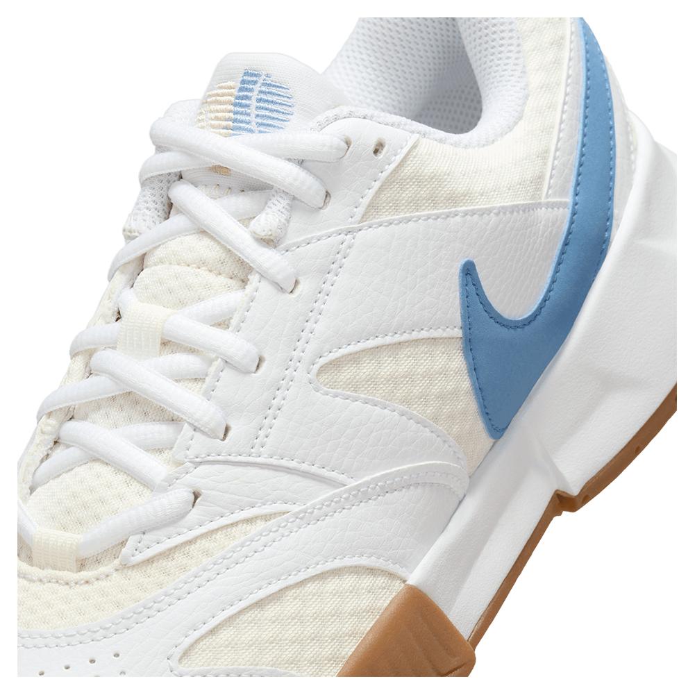 NikeCourt Women`s Court Lite 4 Tennis Shoes White and Light Blue